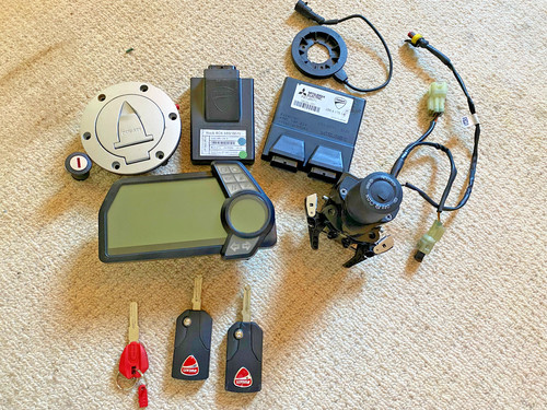 Ducati multistrada 1200 1200s - ducati,