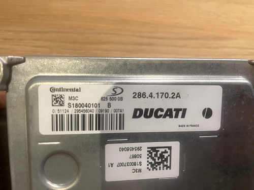 Ducati m1100 ecu 28641702a - ducati,