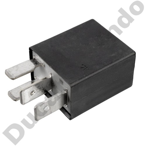 Pin fuel pump - pin, ecu